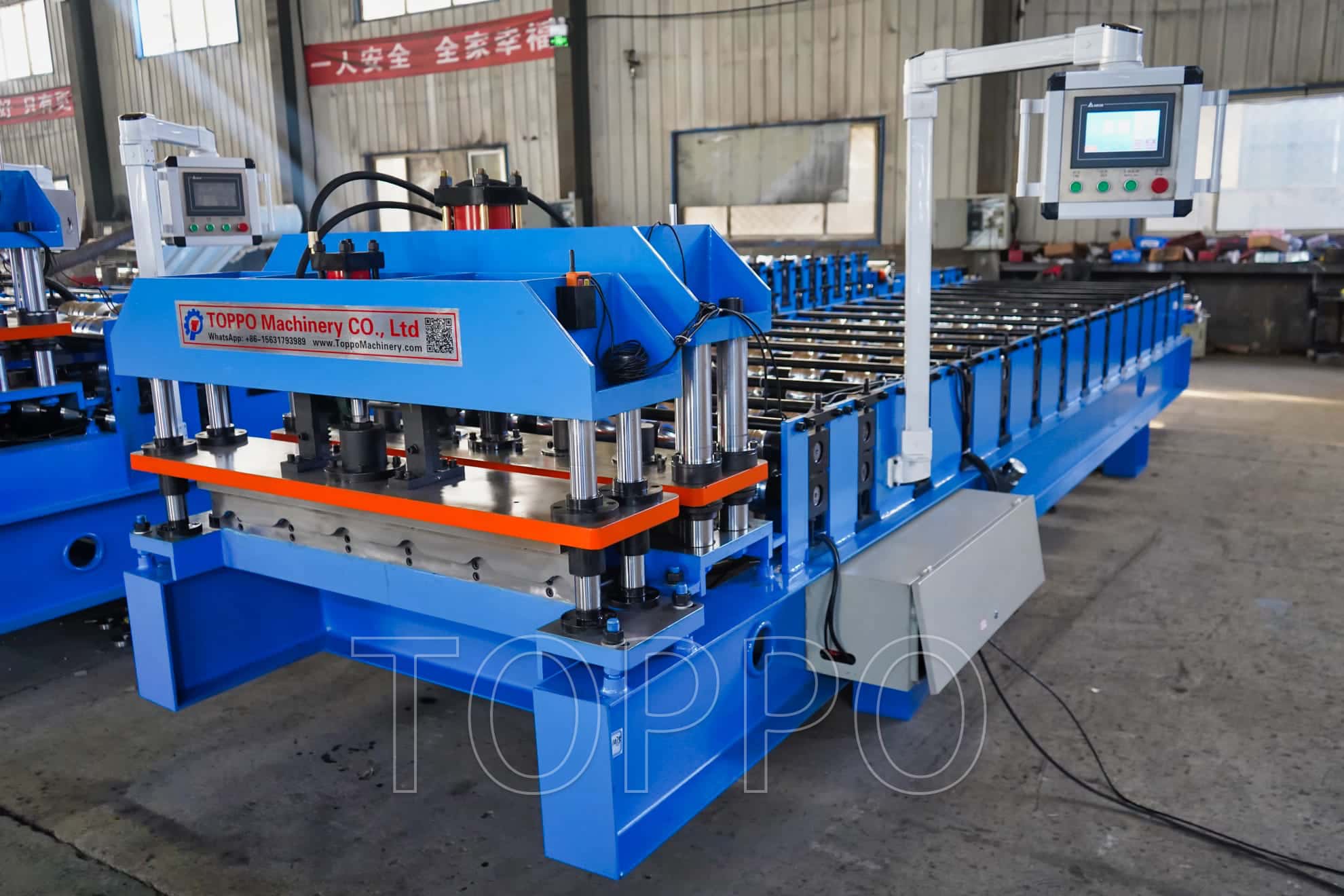 Touchscreen Controlled Glazed Tile Roll Forming Machine with CE Certificate