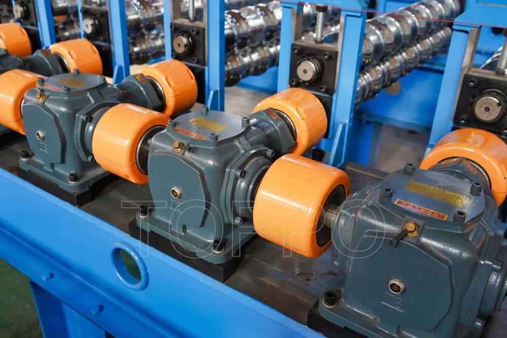 Precision Glazed Tile Roll Forming Machine with Double Hydraulic System