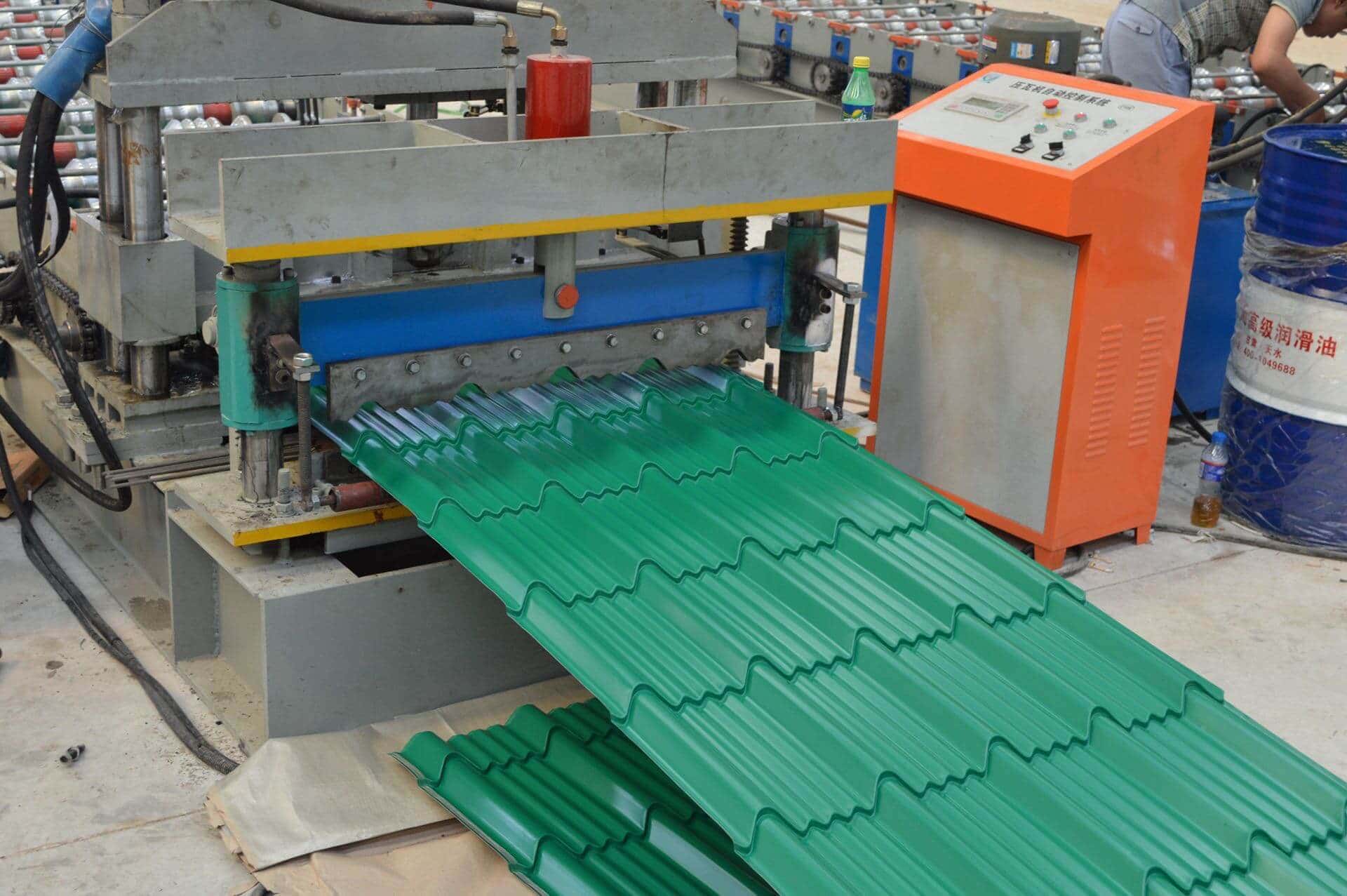 Economical Glazed Tile Roll Forming Machine with Simple Control Panel