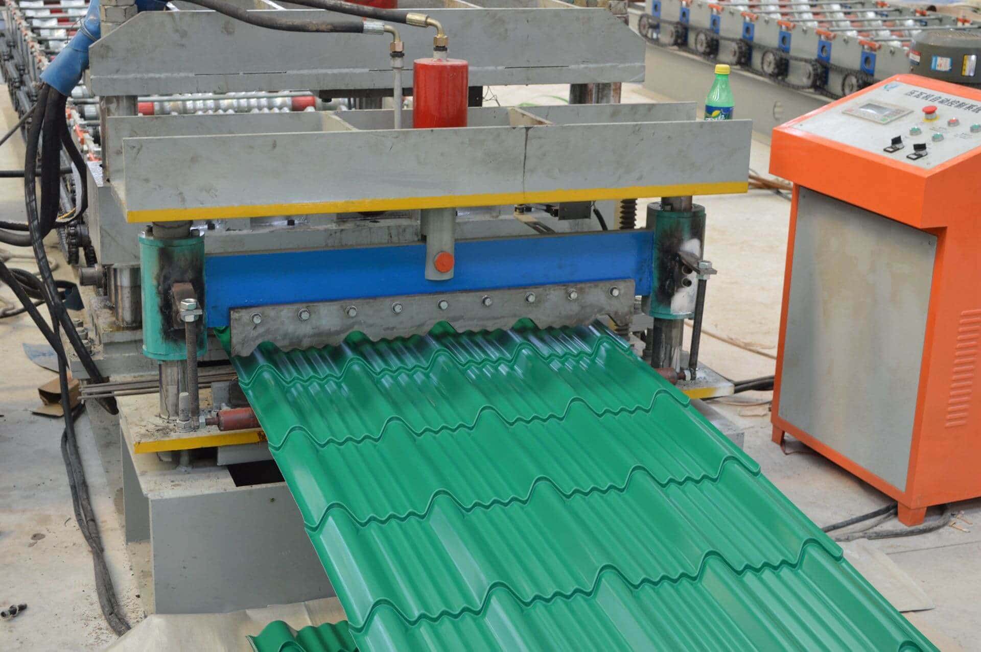 Economical Glazed Tile Roll Forming Machine with Simple Control Panel
