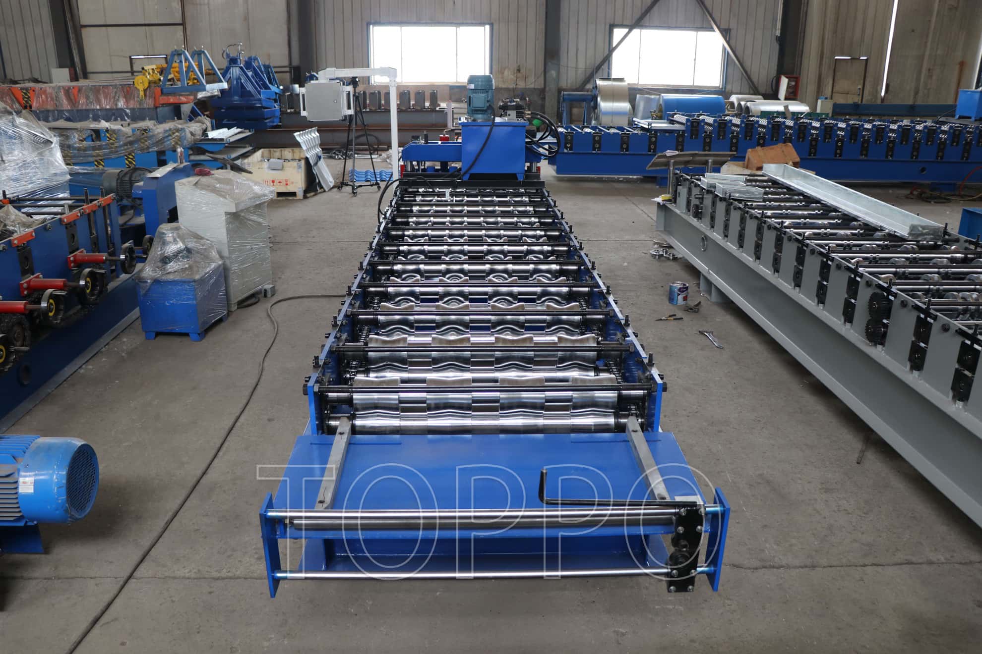 Compact Glazed Tile Roll Forming Machine with High-Definition Output