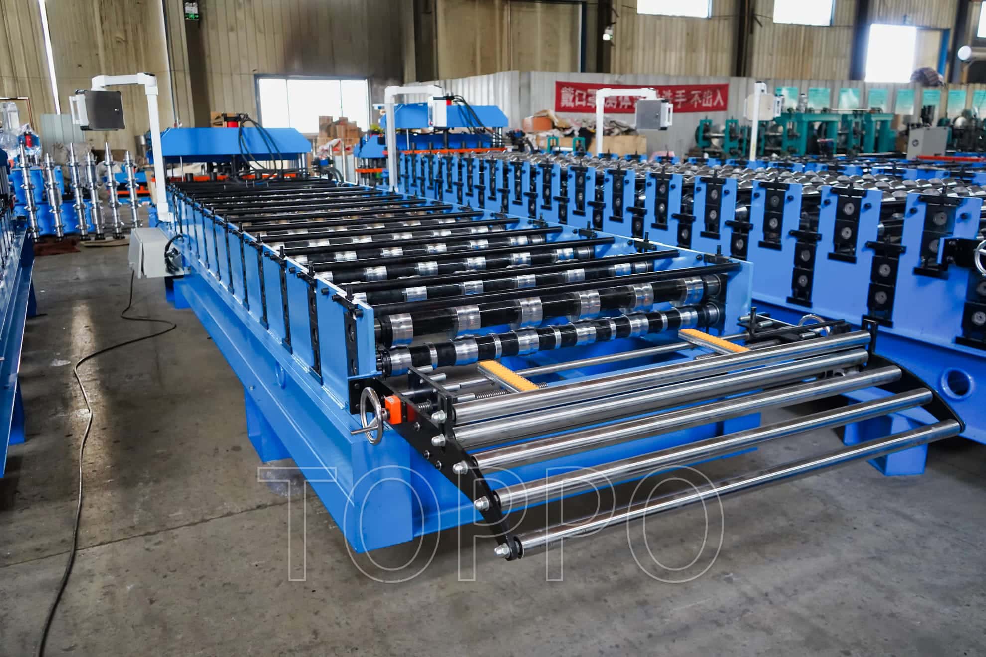 Smart Glazed Tile Roll Forming Machine with PLC & Touchscreen Panel