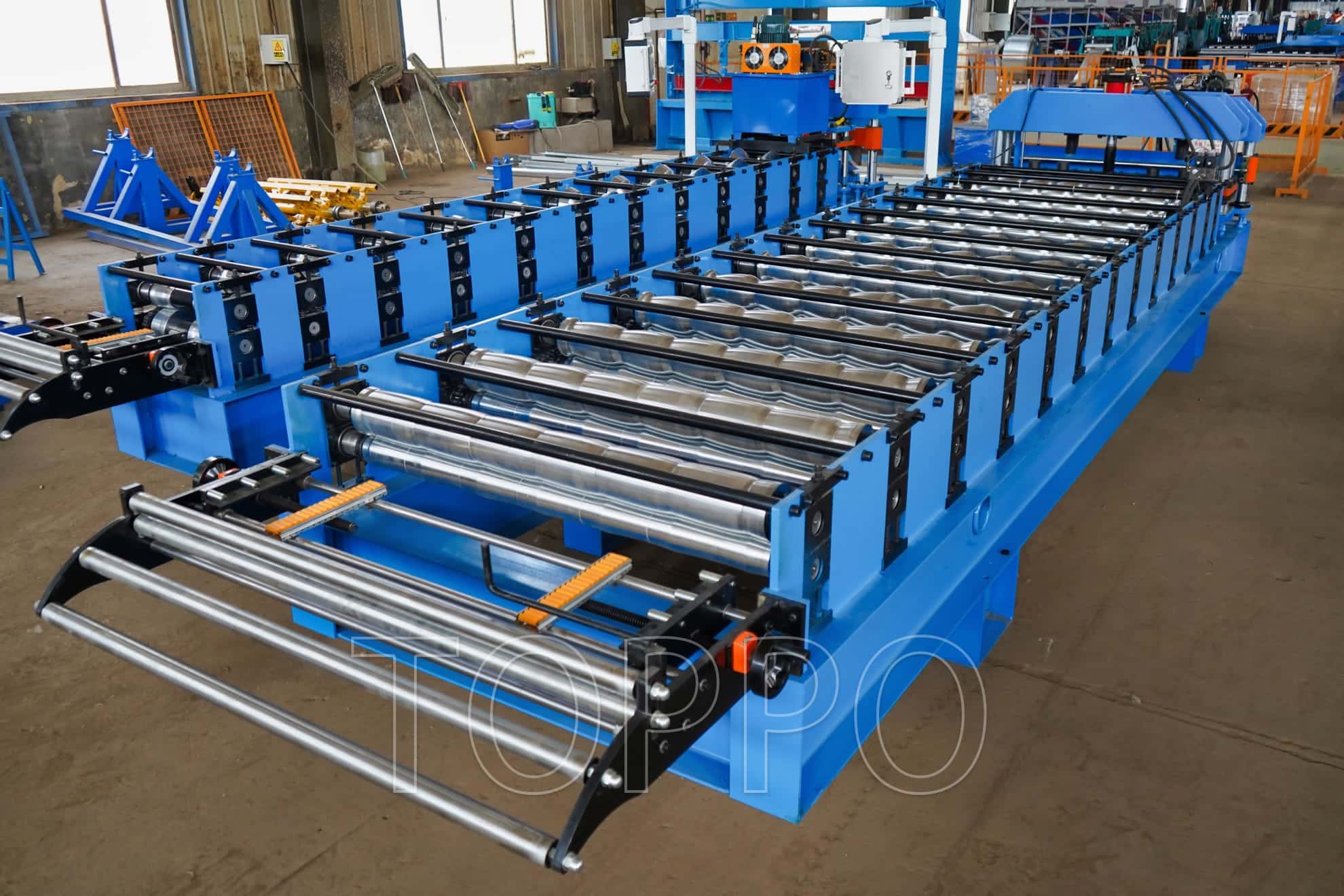 Full Automatic Glazed Tile Roll Forming Machine with Touchscreen PLC