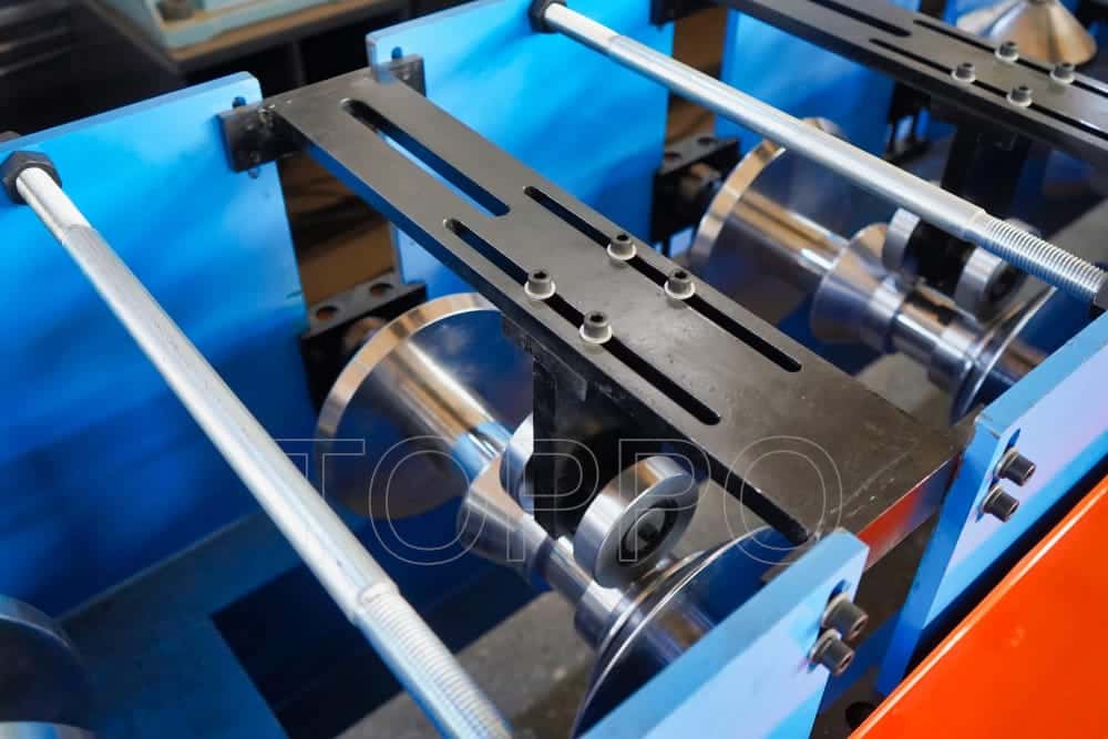 Automatic Gutter Roll Forming Machine with End Hydraulic Cutting System