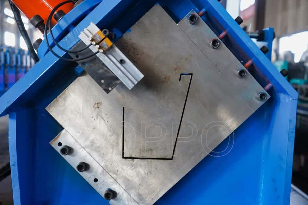 Automatic Gutter Roll Forming Machine with End Hydraulic Cutting System