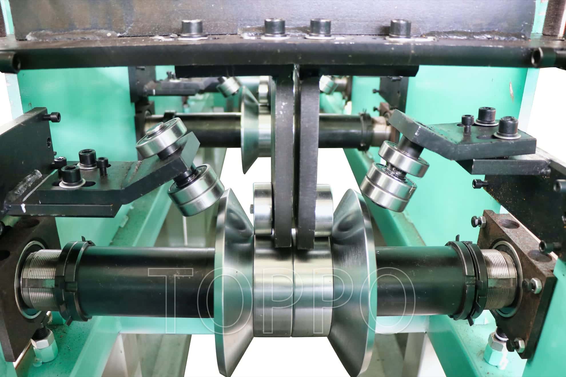 Heavy Duty Gutter Roll Forming Machine for Industrial Rain Gutter Production