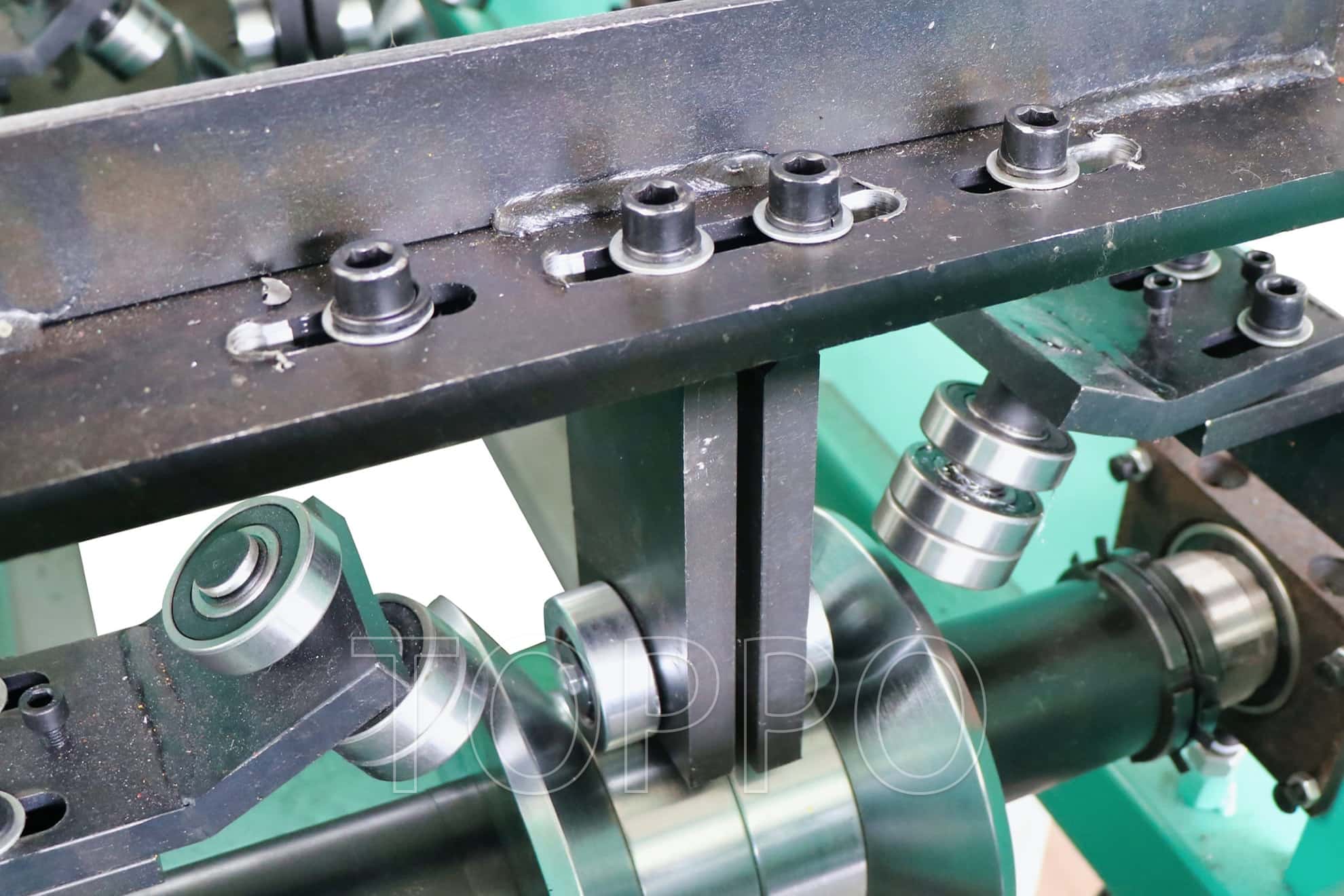 Heavy Duty Gutter Roll Forming Machine for Industrial Rain Gutter Production