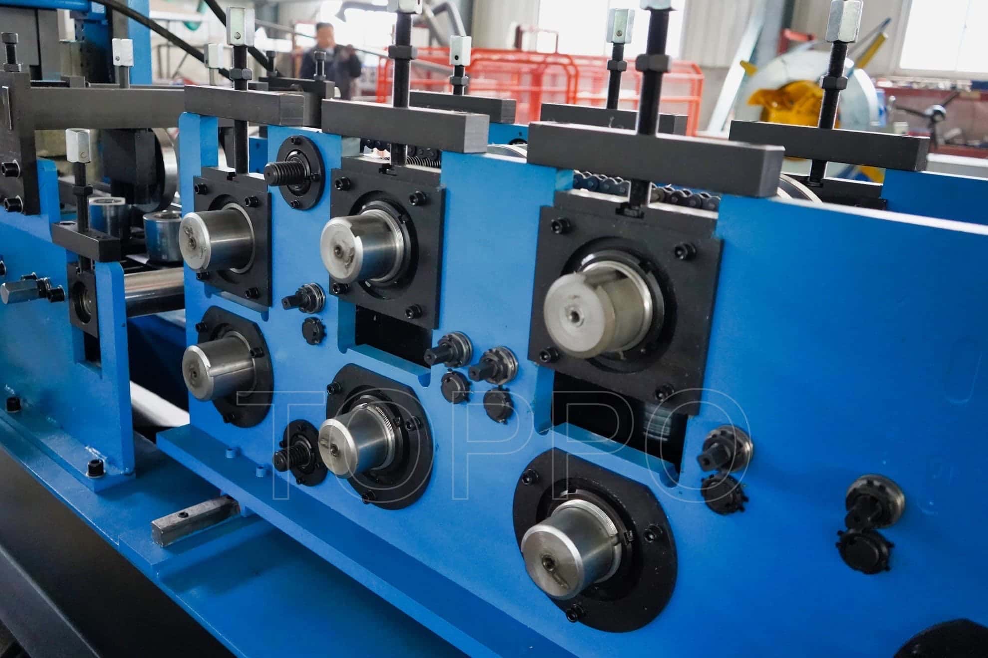 High Accuracy CZU Purlin Roll Forming Machine with Precision Rollers