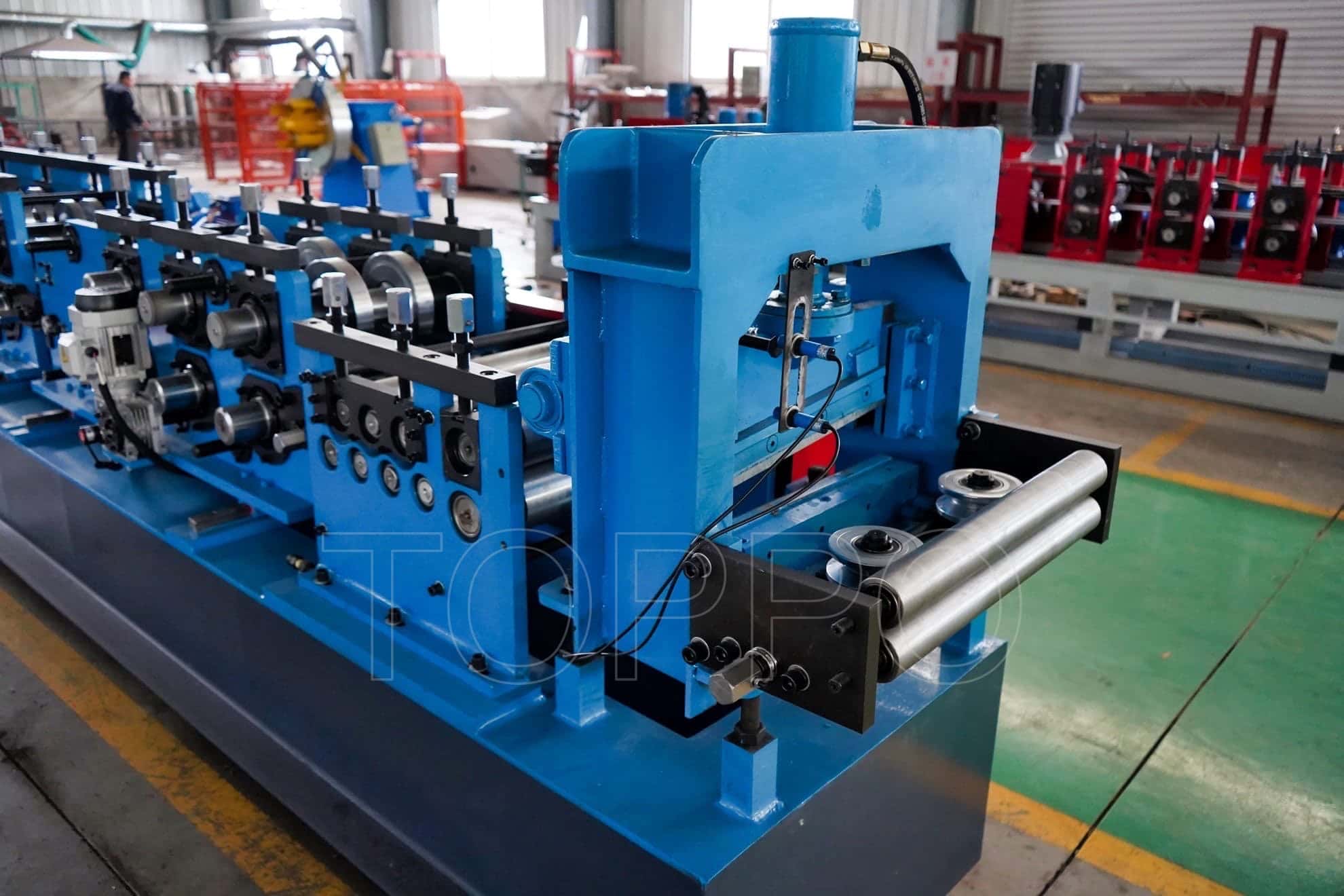 High Accuracy CZU Purlin Roll Forming Machine with Precision Rollers