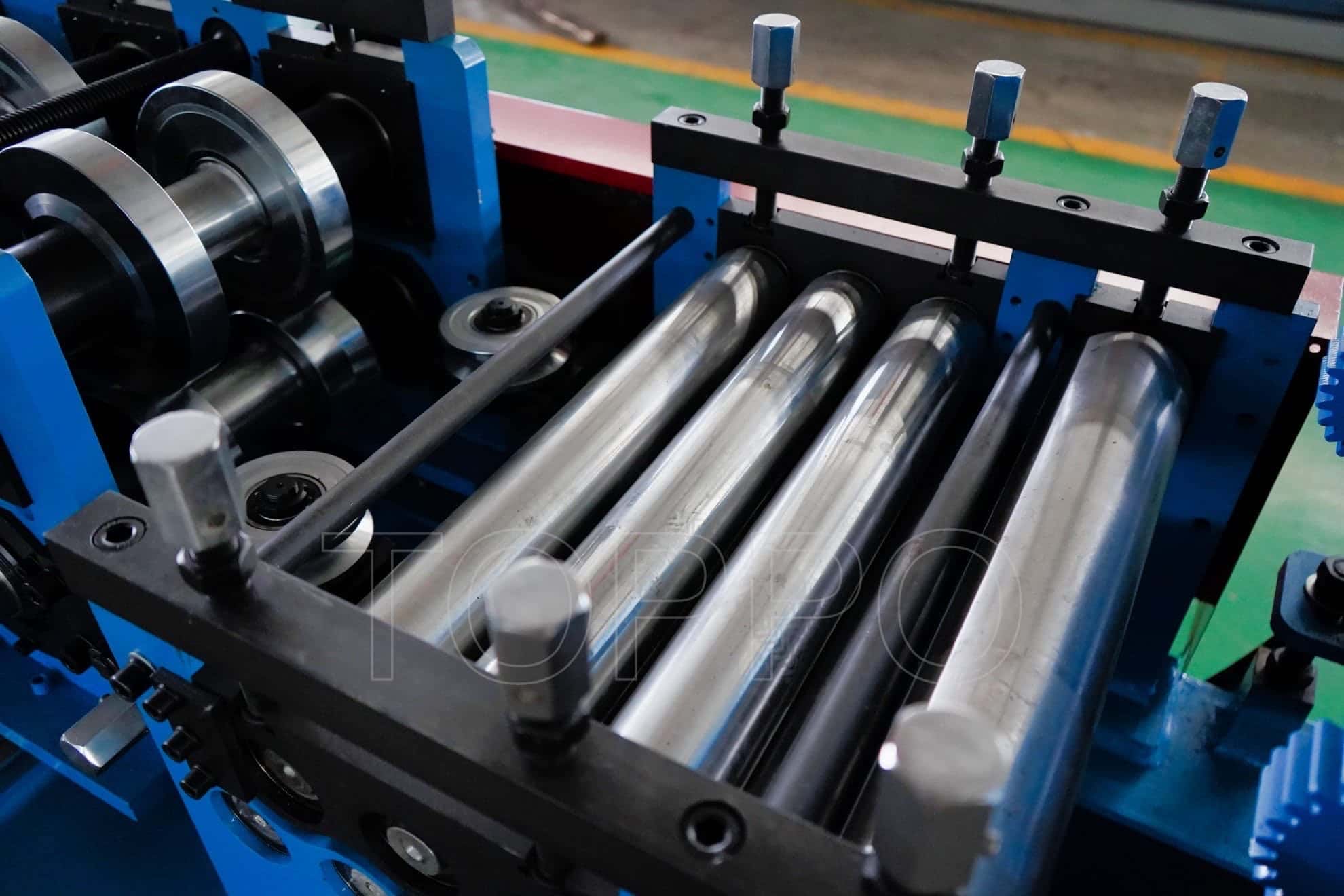 Heavy Duty Automatic CZU Purlin Roll Forming Machine
