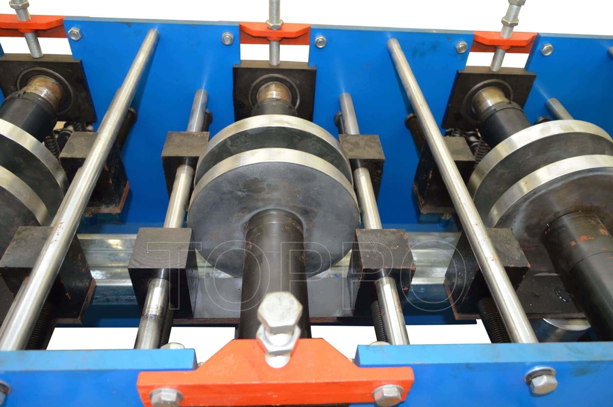 Industrial Fully Automatic CZU Purlin Roll Forming Machine with Servo Punching System