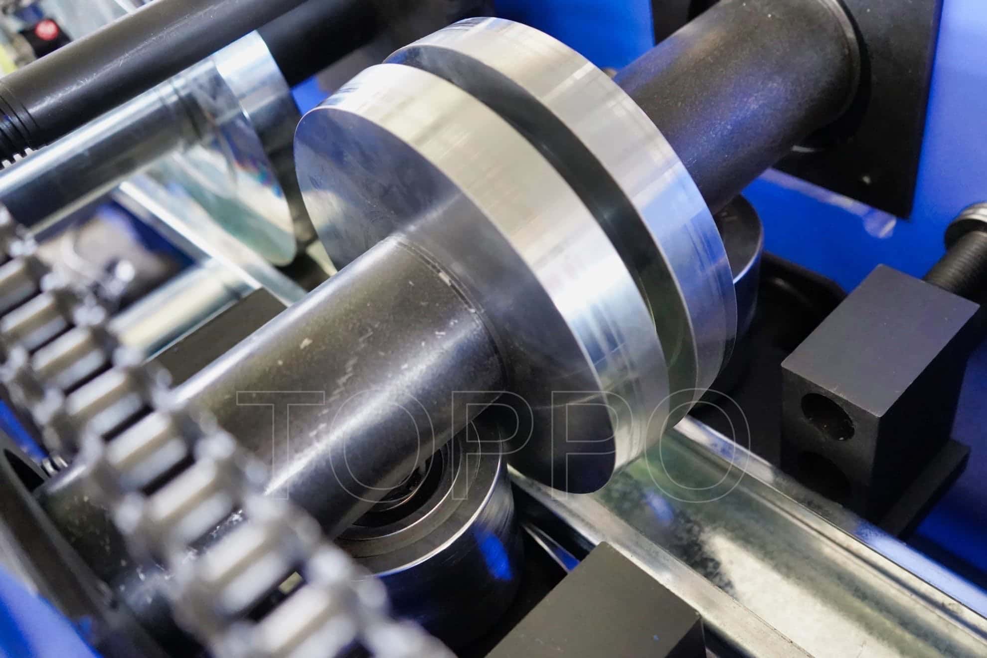 Industrial Automatic CZU Purlin Roll Forming Machine with Integrated Punching