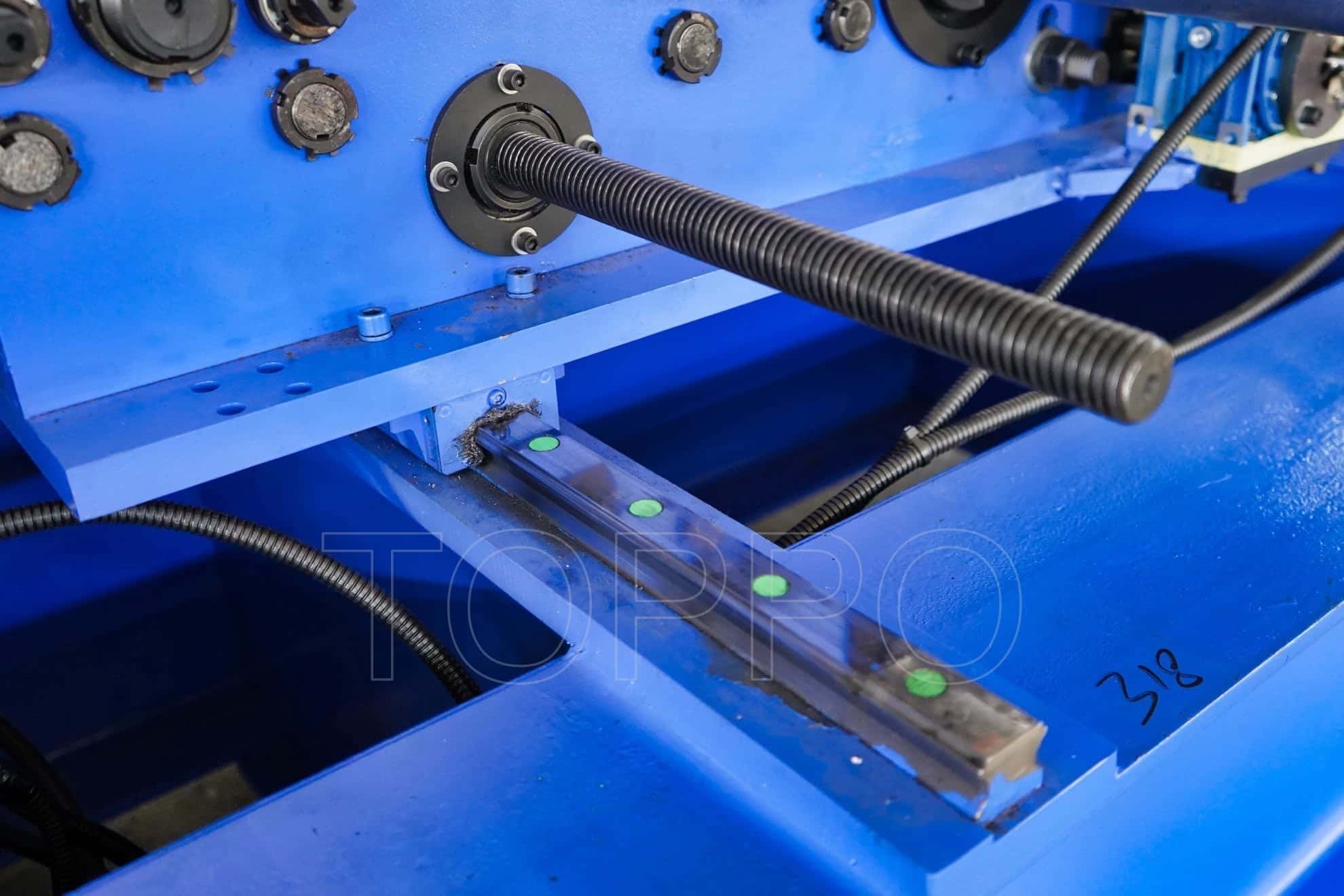 Industrial Automatic CZU Purlin Roll Forming Machine with Integrated Punching