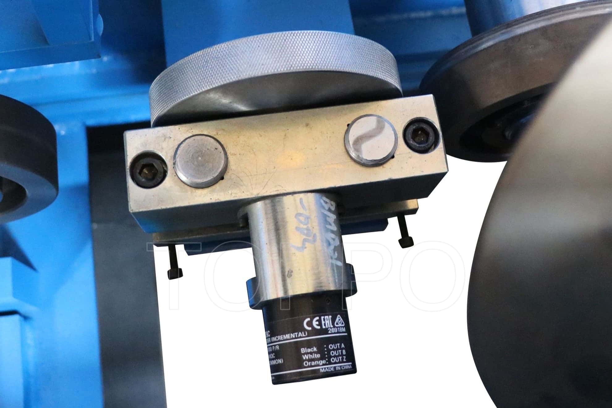 CZU Purlin Roll Forming Machine with Reinforced Structure and PLC Automation