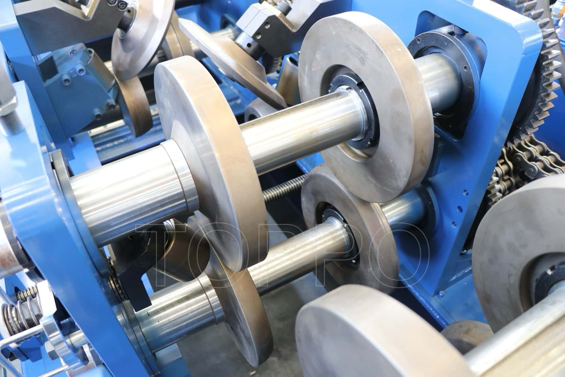 Interchangeable CZU Purlin Roll Forming Machine with Hydraulic Cutting