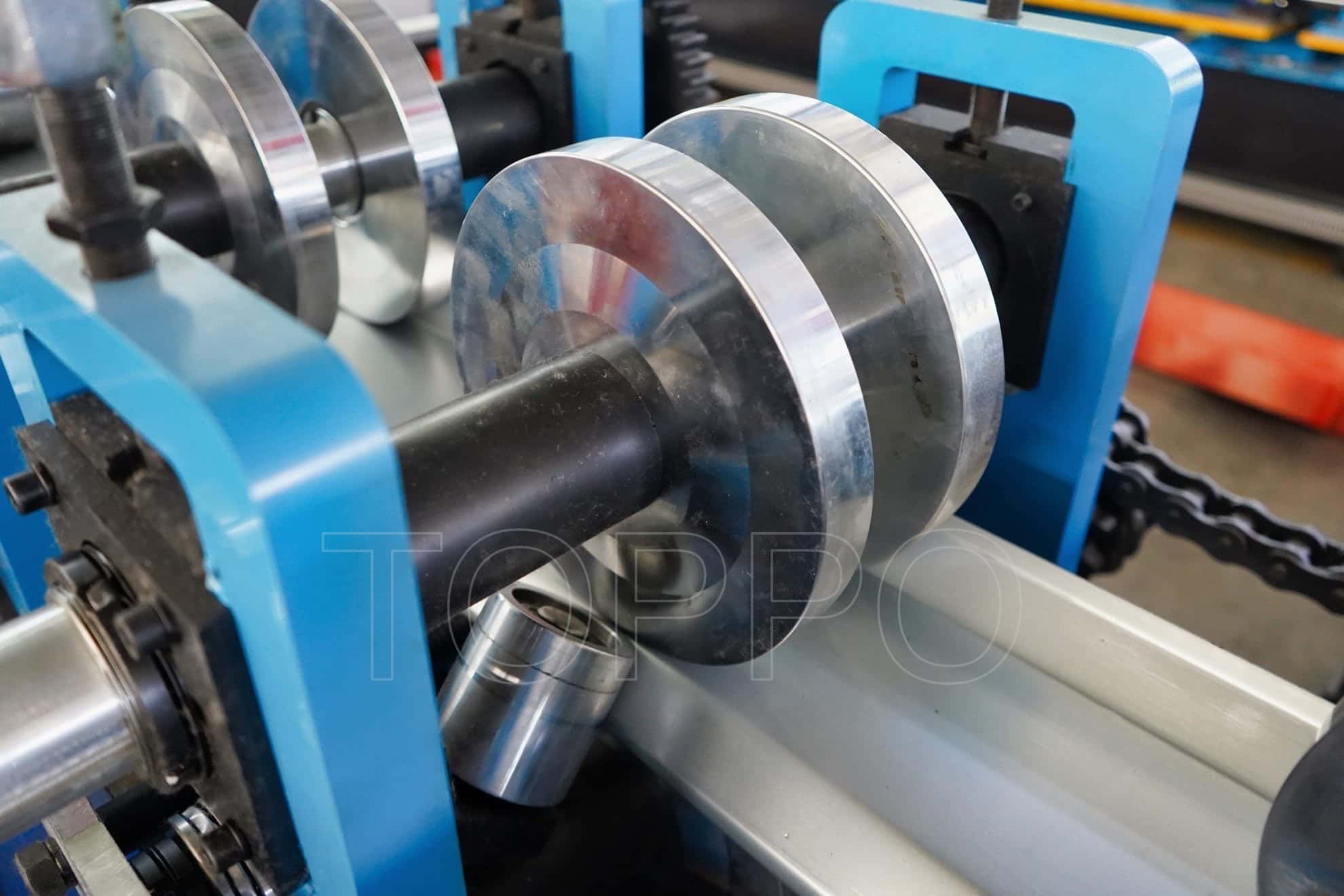 Automatic CZU Purlin Roll Forming Machine with Pre-Cutting and Post-Punching