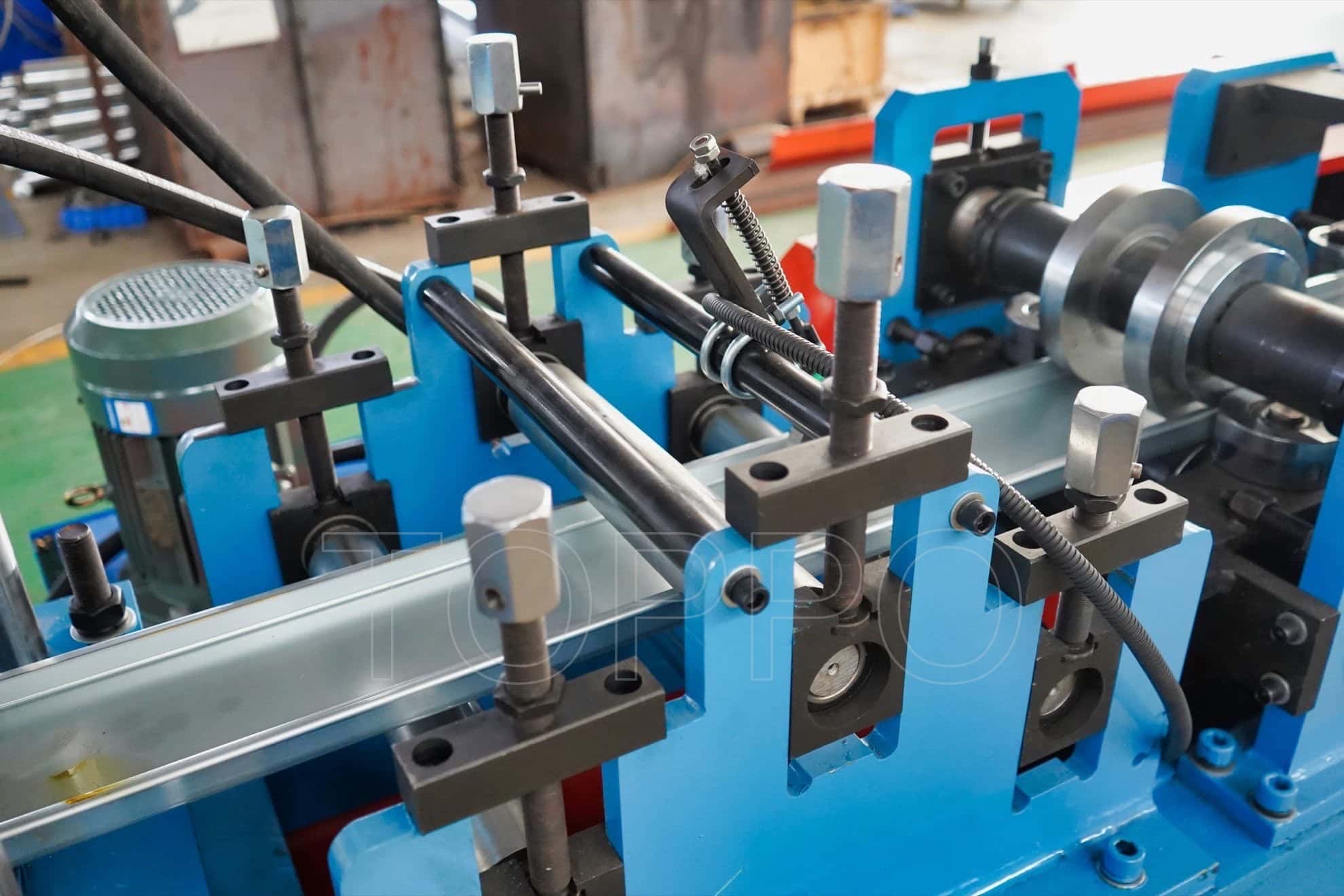 High Precision Automatic CZU Purlin Roll Forming Machine