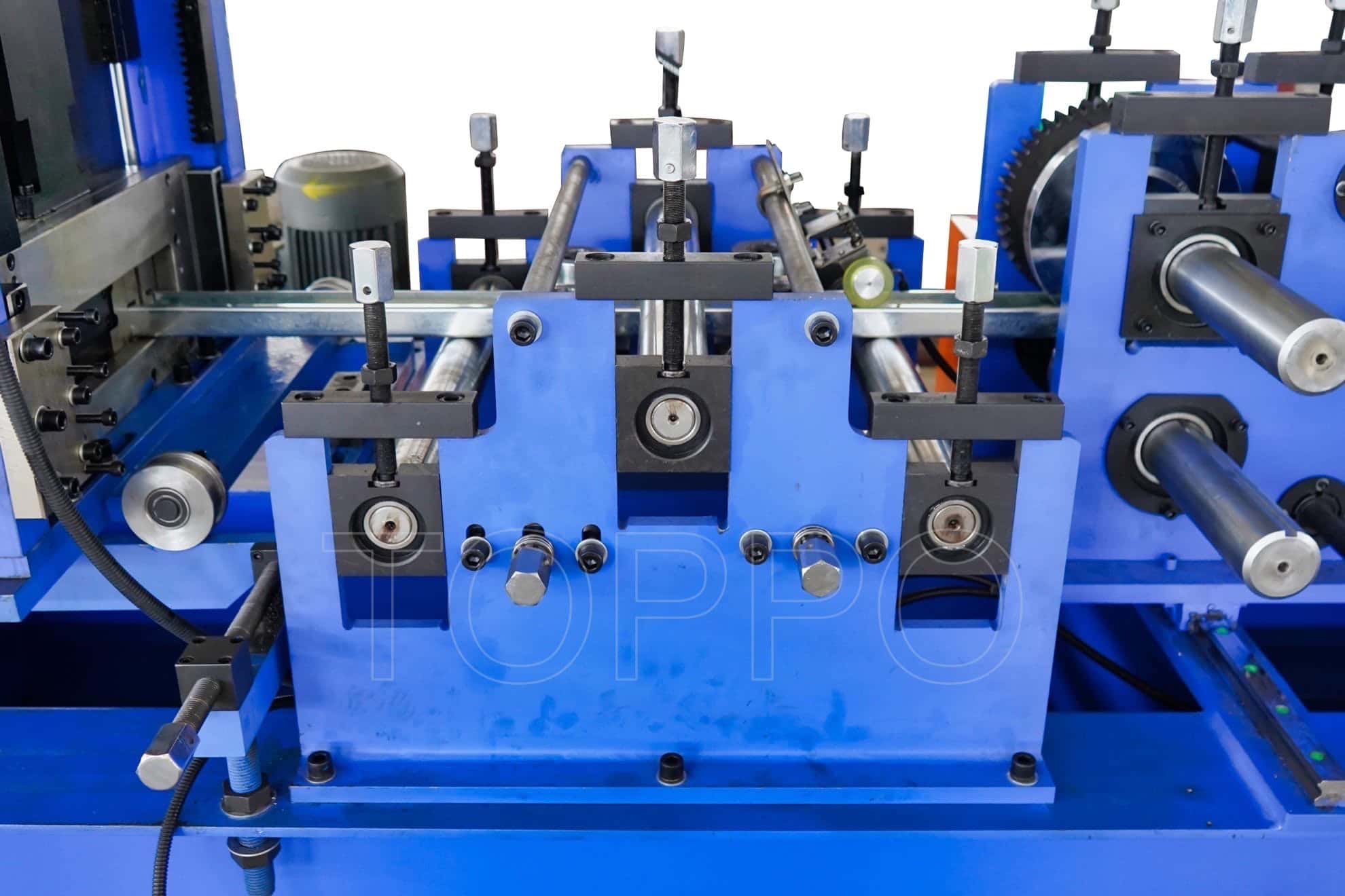 Industrial Automatic CZU Purlin Roll Forming Machine with Integrated Punching