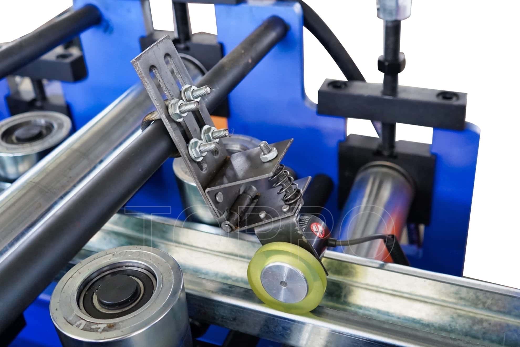 Automatic CZU Purlin Roll Forming Machine