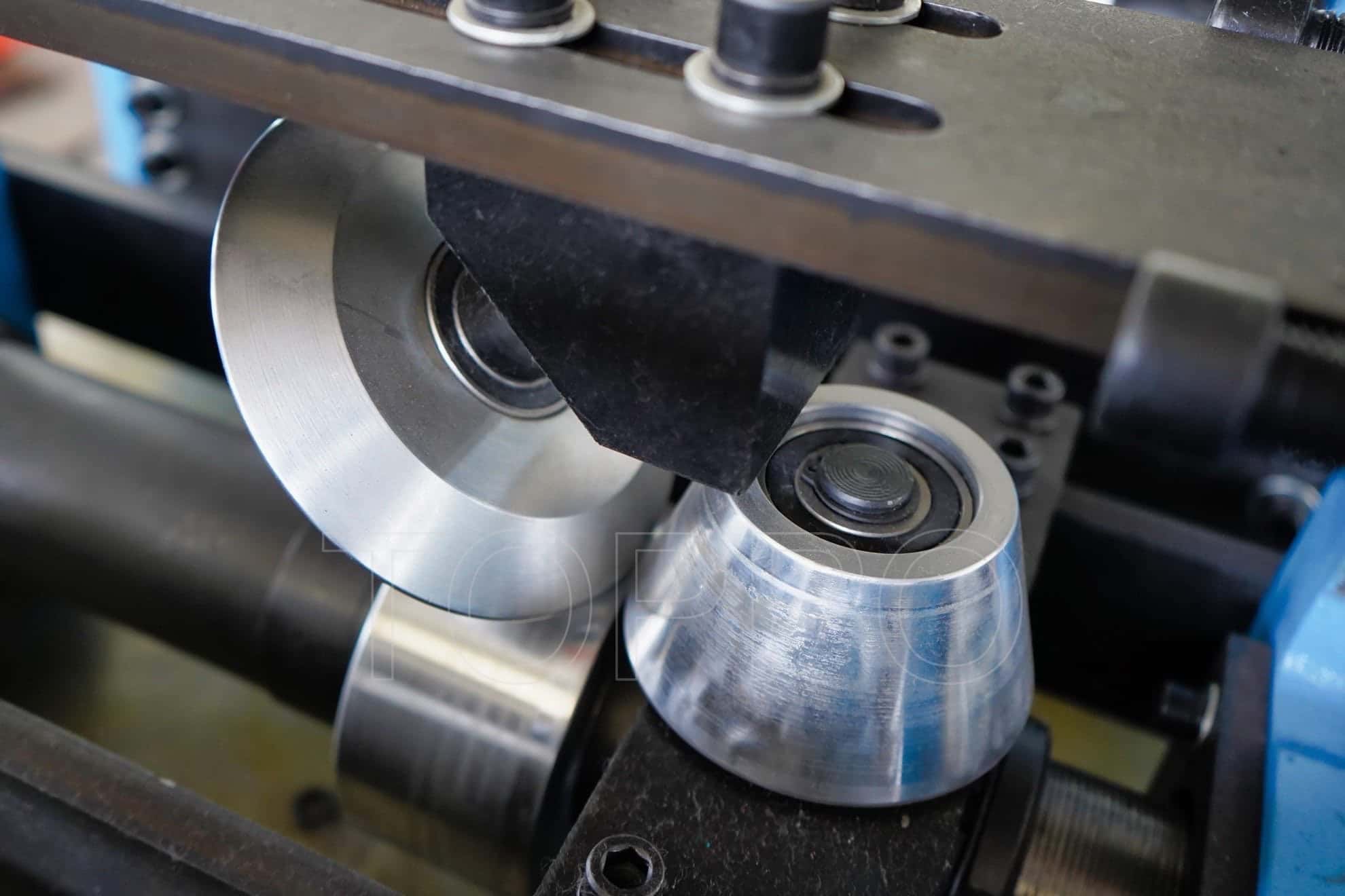 Automatic CZU Purlin Roll Forming Machine