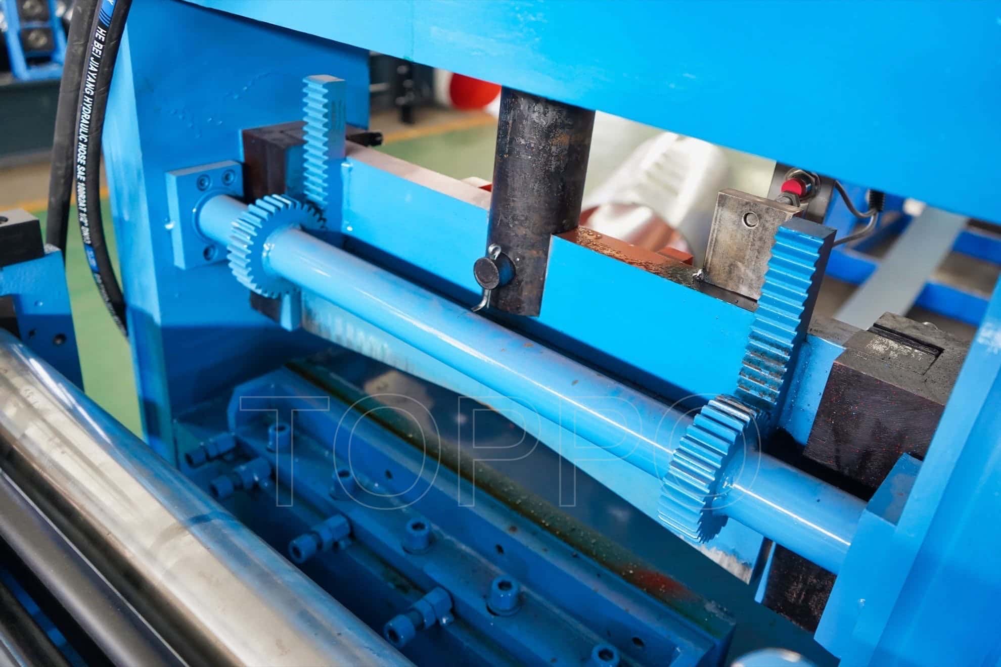 Fully Automatic CZU Purlin Roll Forming Machine with Hydraulic Punching