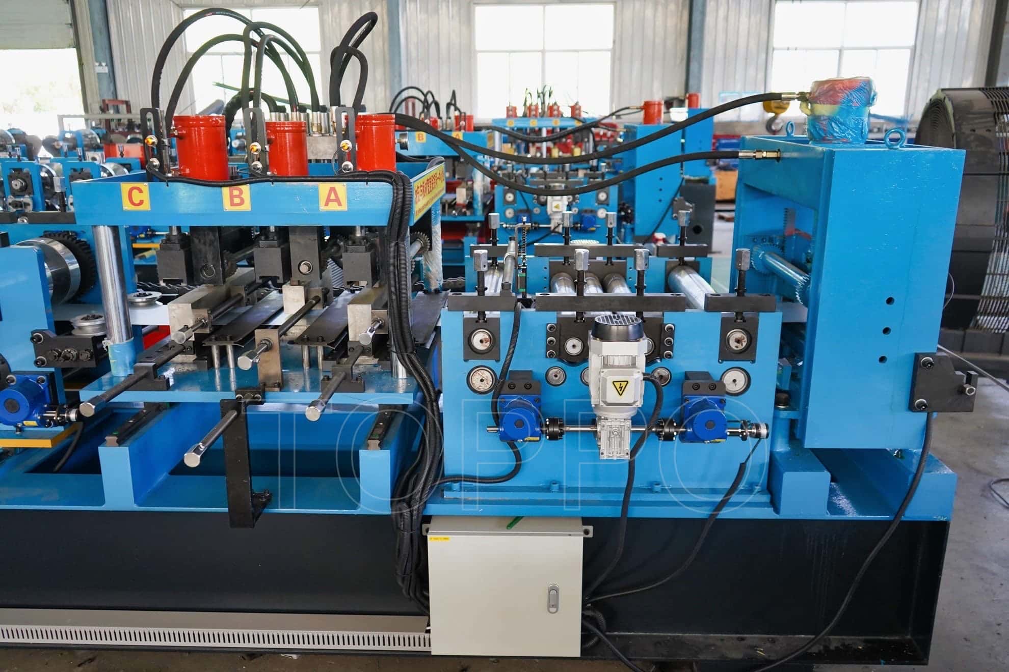 Heavy Duty Automatic CZU Purlin Roll Forming Machine Line