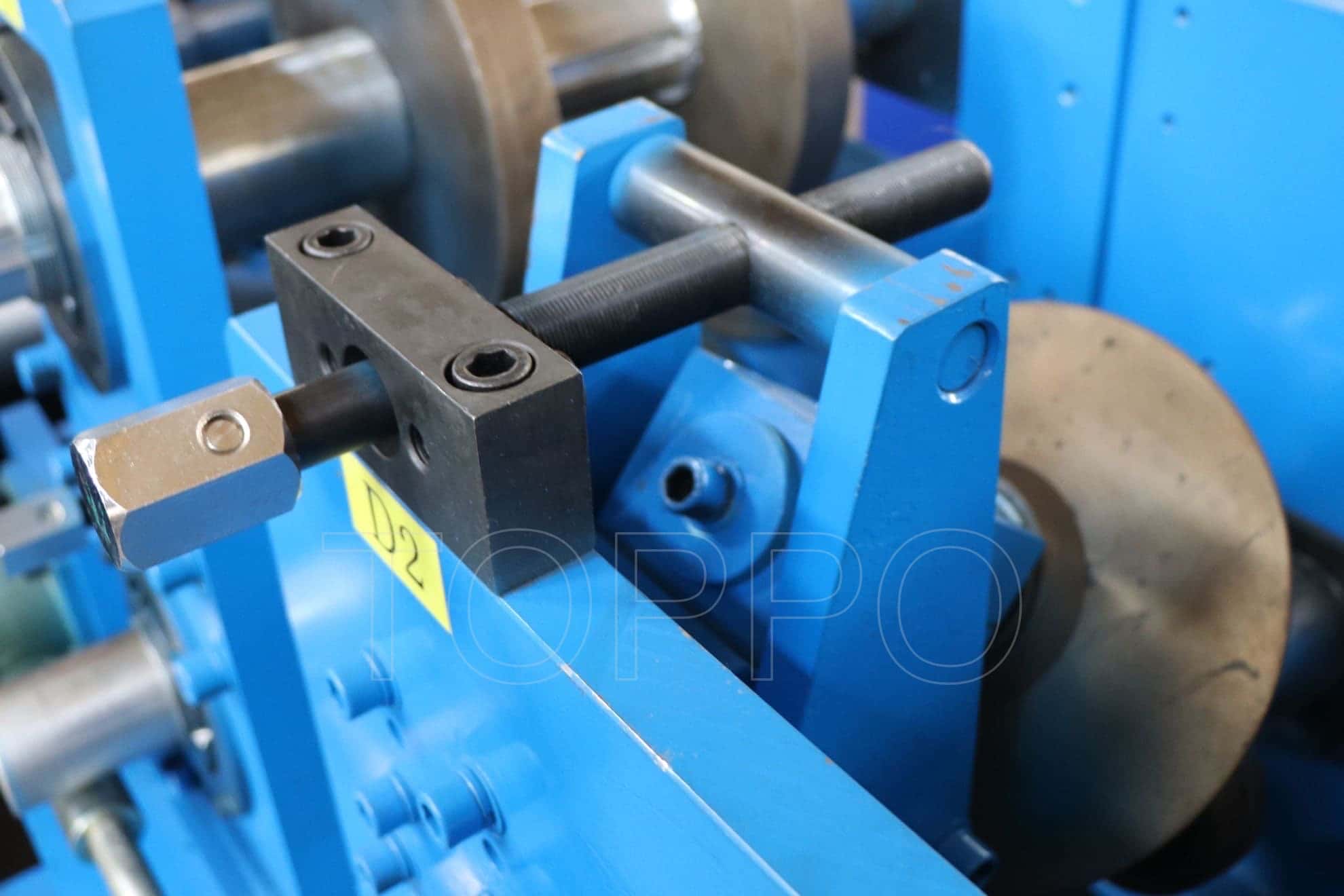 High Speed CZU Purlin Roll Forming Machine with Hydraulic Punching