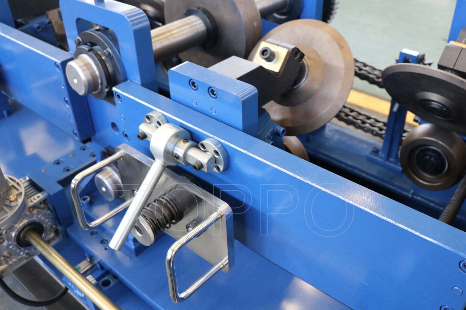 Fully Automatic CZU Purlin Roll Forming Machine with Hydraulic Punching