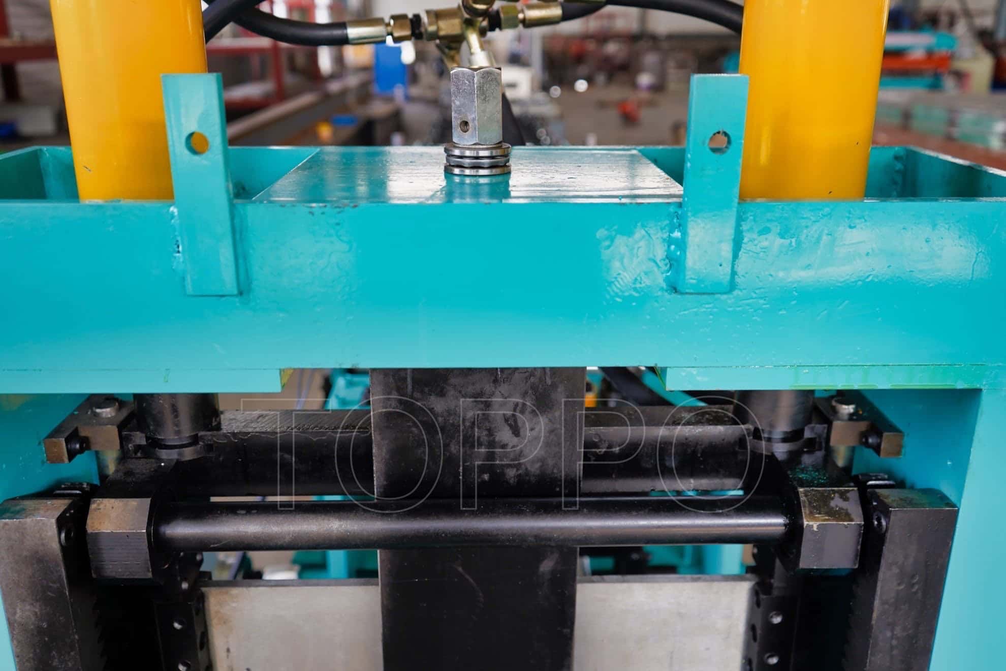 High Precision Automatic CZU Purlin Roll Forming Machine