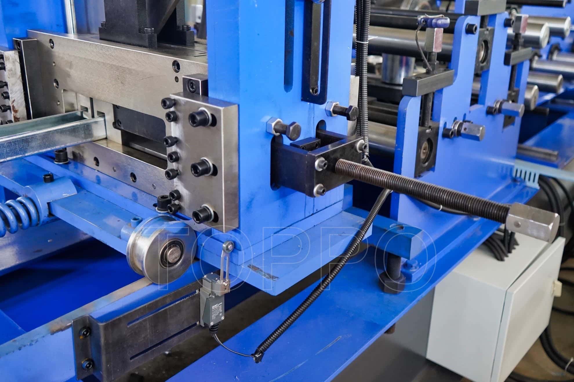 Automatic CZU Purlin Roll Forming Machine for Steel Structure