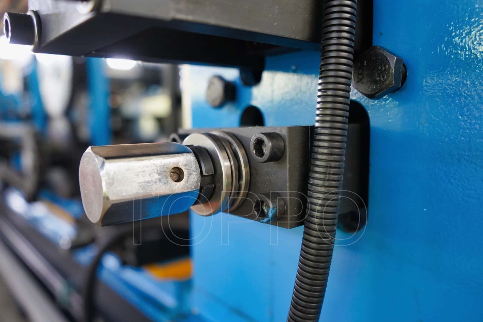 Heavy Duty Automatic CZU Purlin Roll Forming Machine Line