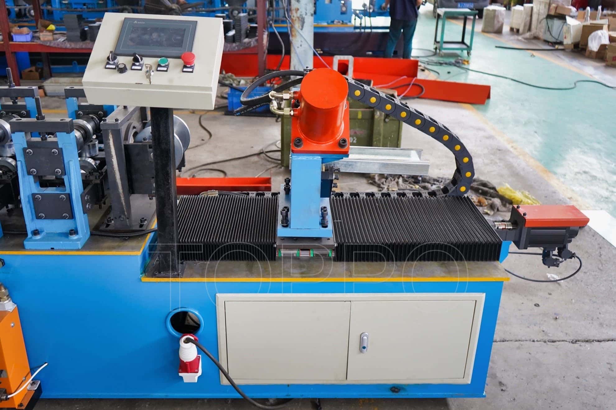 Automatic CZU Purlin Roll Forming Machine with Pre-Shear and Post-Punch System