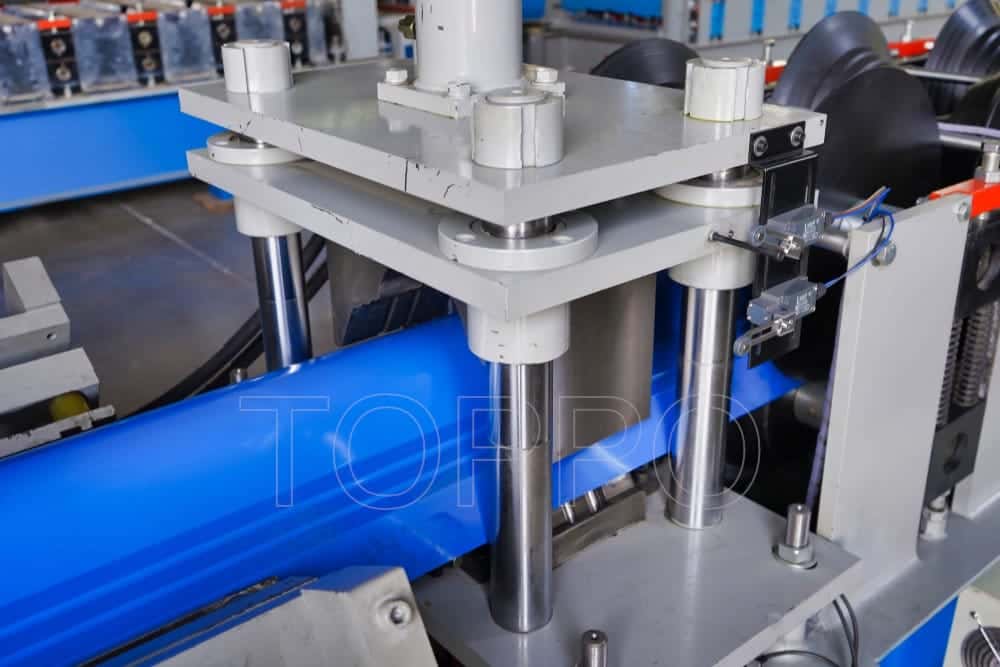 Compact Ridge Cap Roll Forming Machine with PLC Control