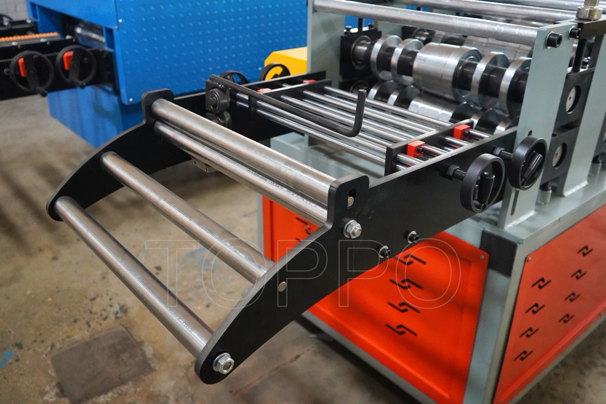 Shutter Door Roll Forming Machine