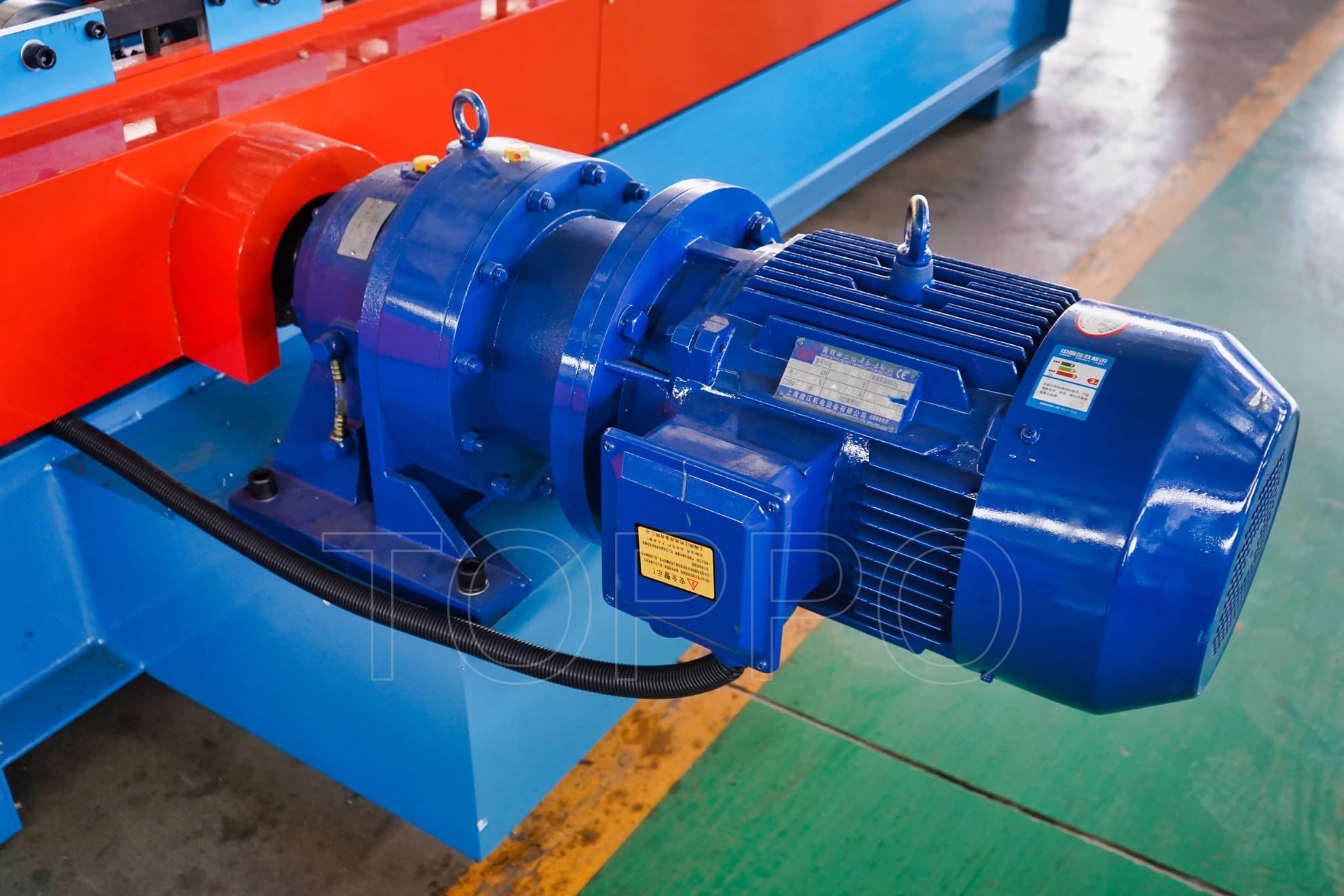 Compact Shutter Door Roll Forming Machine with PLC Control