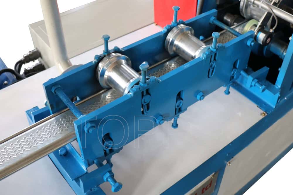 Automatic Shutter Door Roll Forming Machine for Windproof Rolling Doors