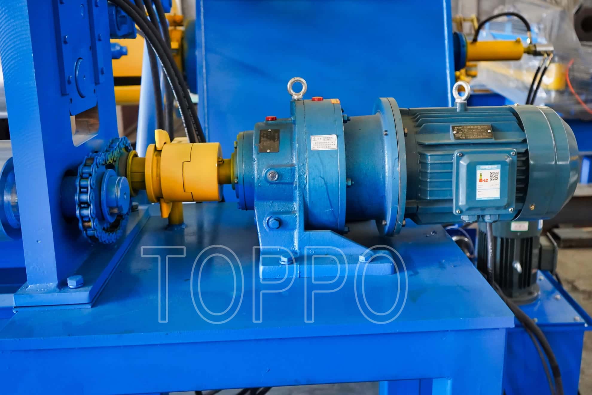Compact Coil Slitting and Cut to Length Machine Line