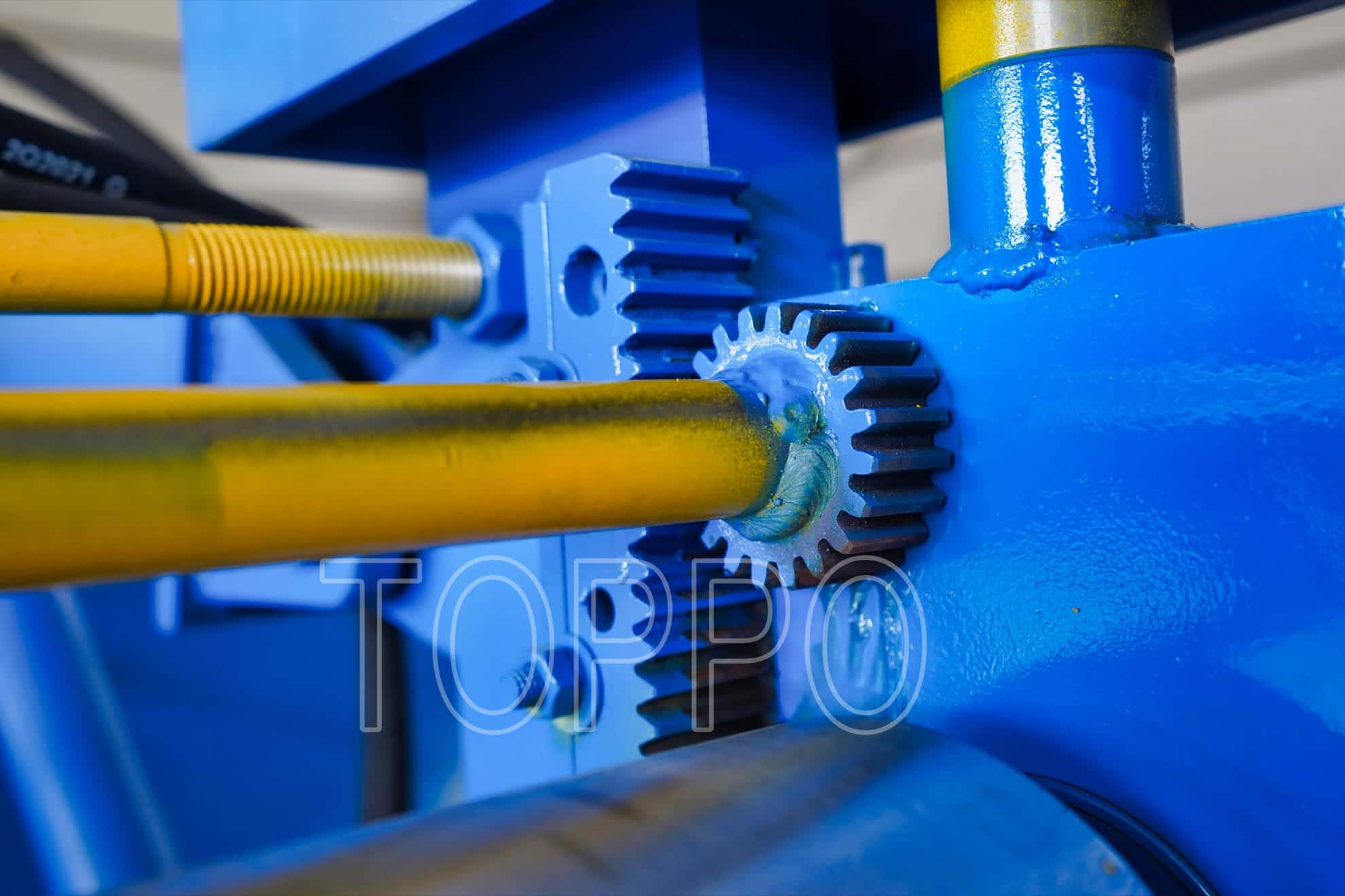 Compact Coil Slitting and Cut to Length Machine Line
