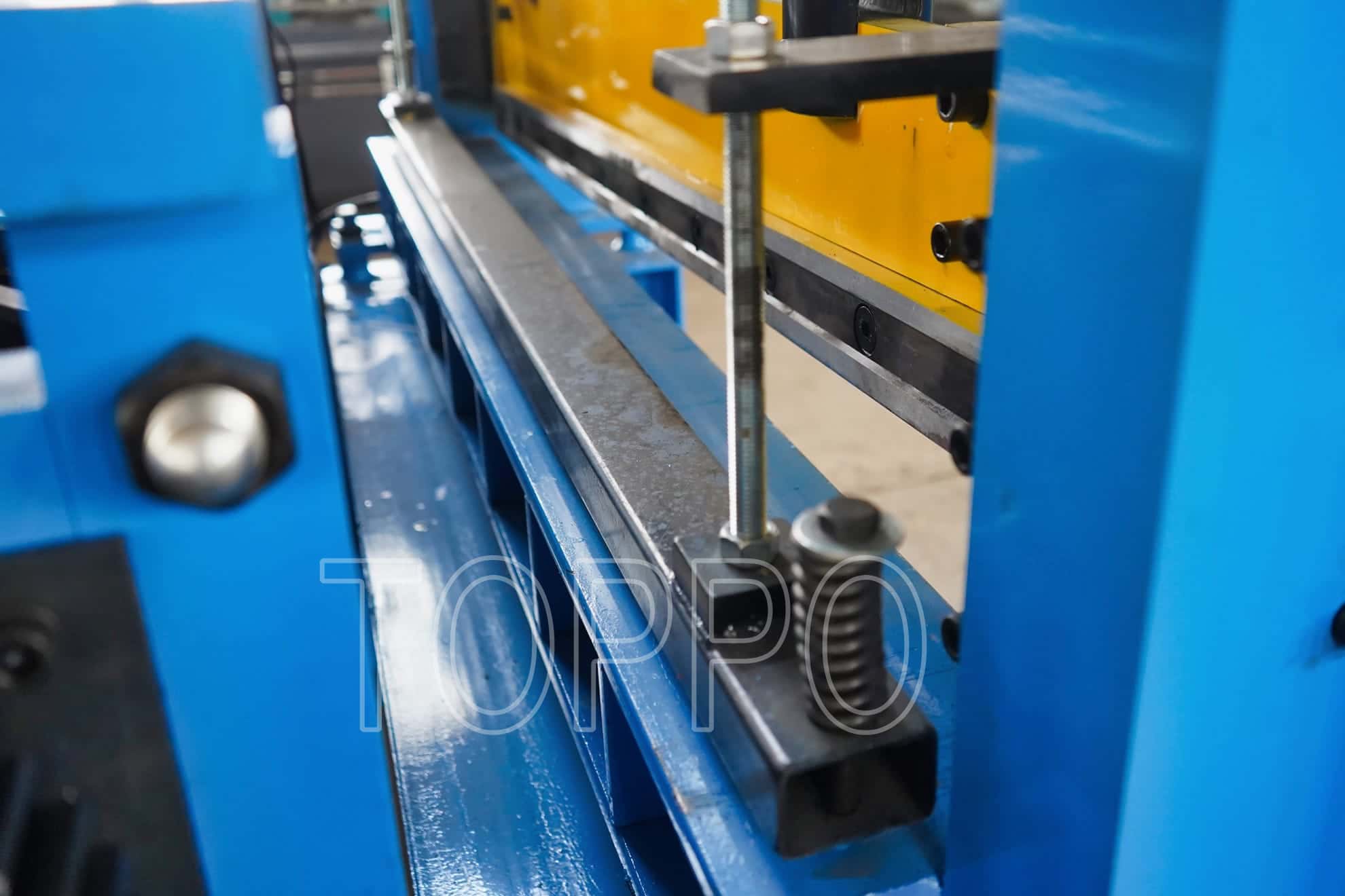 Heavy Duty Cut to Length Line Roll Forming Machine
