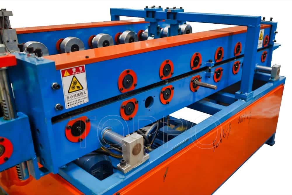 Stable Performance Standing Seam Metal Roofing Roll Forming Machine Line