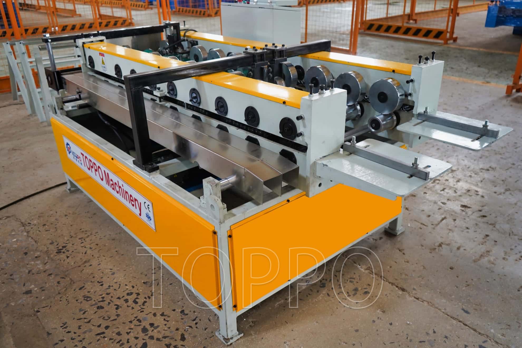 High Efficiency Standing Seam Roofing Roll Forming Machine Line with PLC System