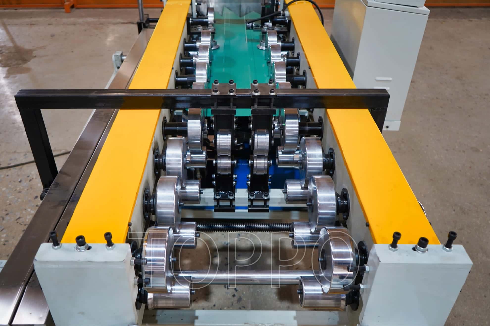 High Efficiency Standing Seam Roofing Roll Forming Machine Line with PLC System