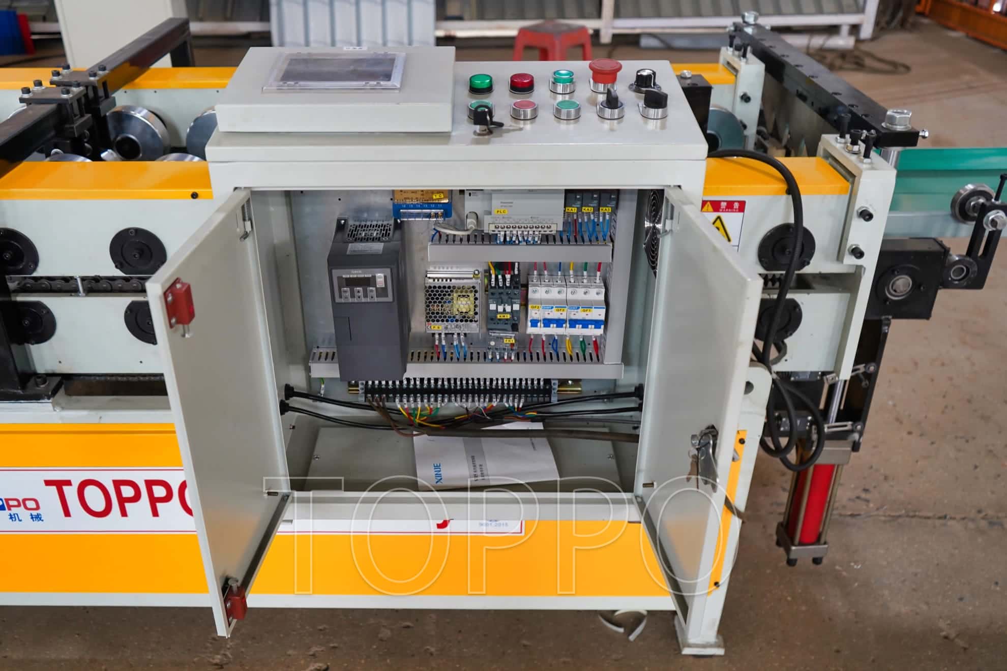 High Efficiency Standing Seam Roofing Roll Forming Machine Line with PLC System