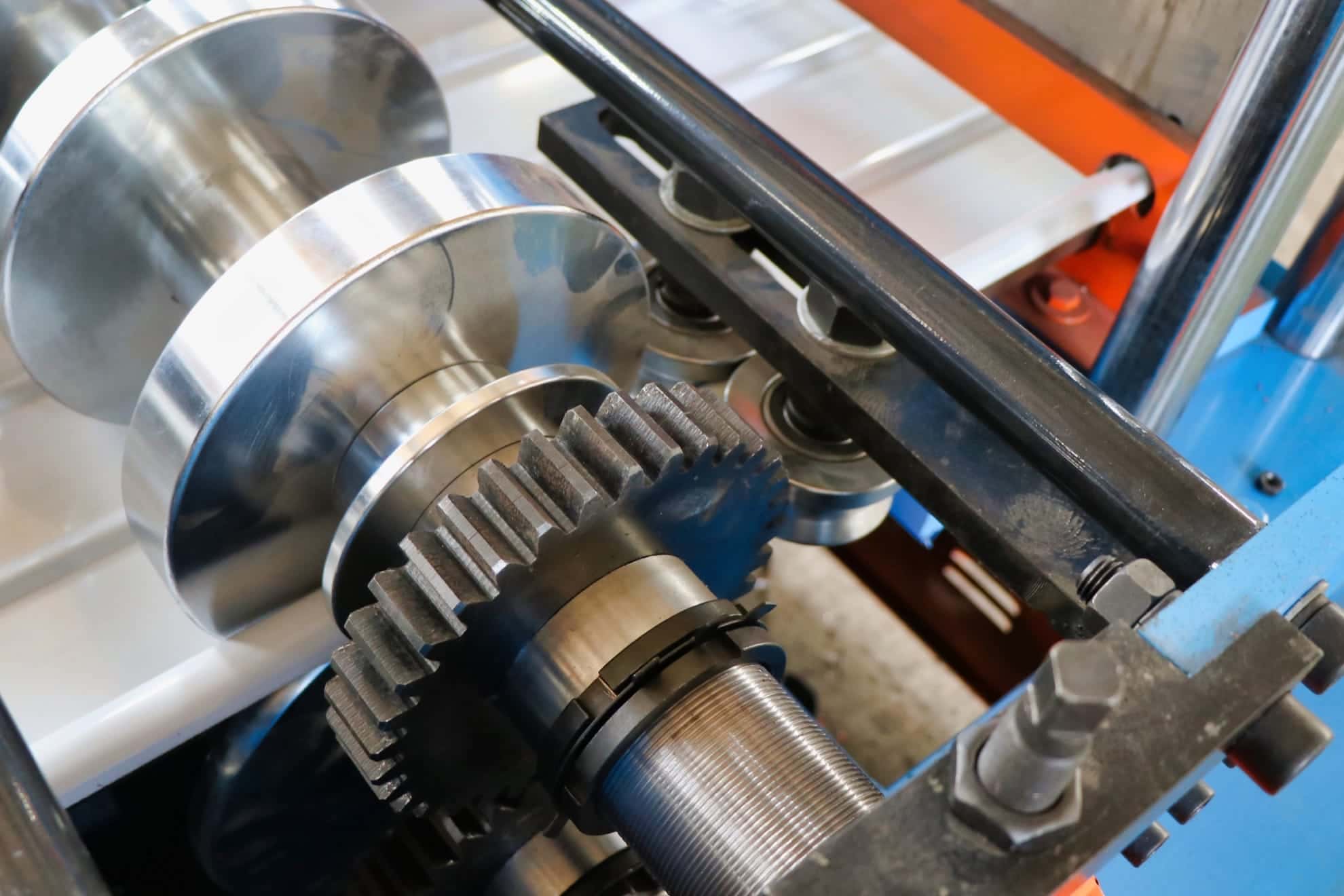 Professional Standing Seam Roofing Panel Roll Forming Machine with Automatic PLC System