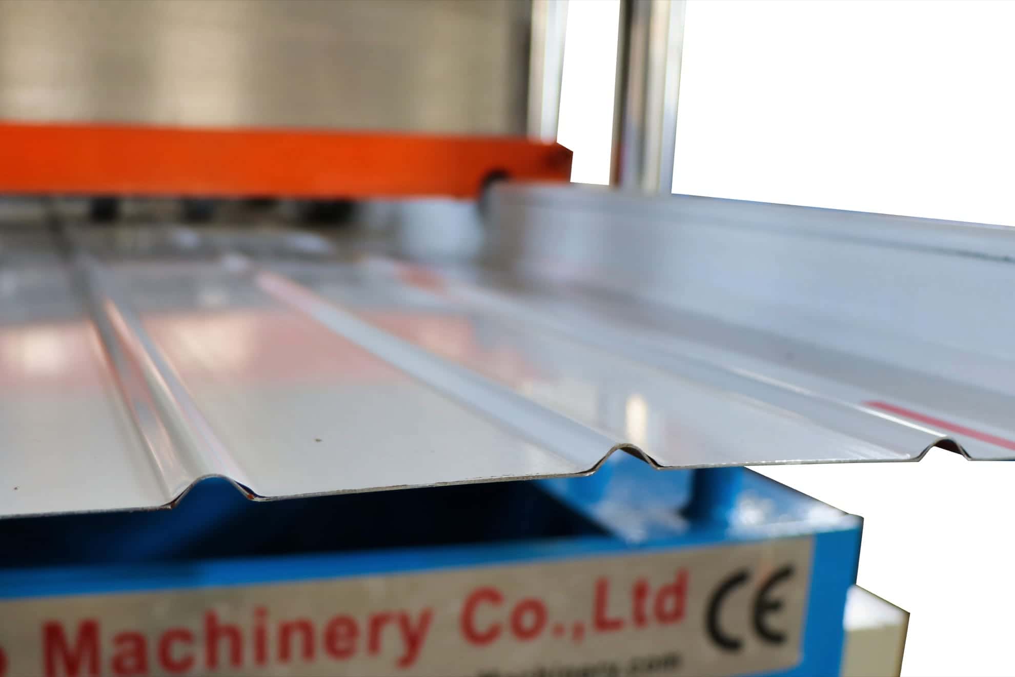 Professional Standing Seam Roofing Panel Roll Forming Machine with Automatic PLC System