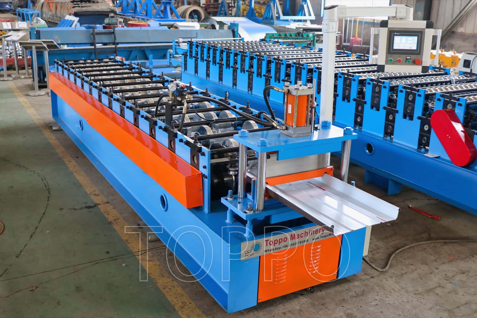 Compact Standing Seam Roll Forming Machine for Metal Roofing Production
