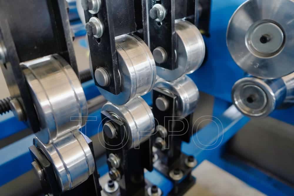 PLC Controlled Standing Seam Roll Forming Machine for Roofing Panels