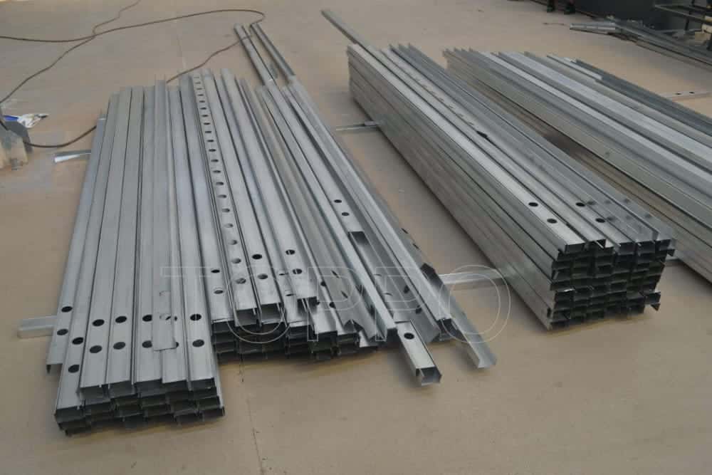 Stud and Track Machine Keel Machine