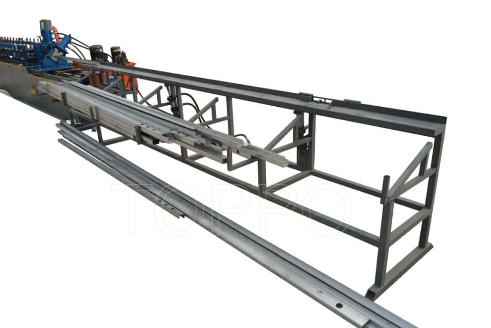 Stud and Track Machine Keel Machine