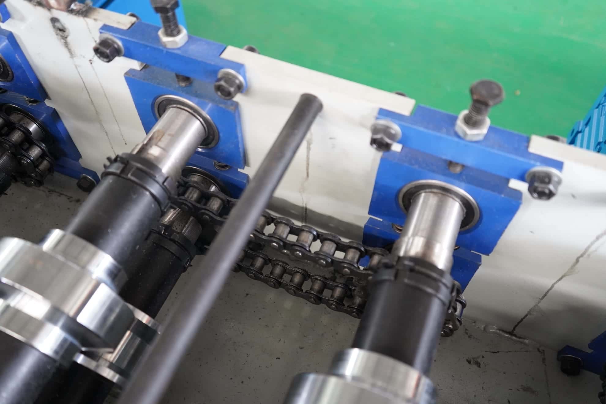 Automatic Stud and Track Roll Forming Machine with Flying Cut | Light Steel Keel Machine